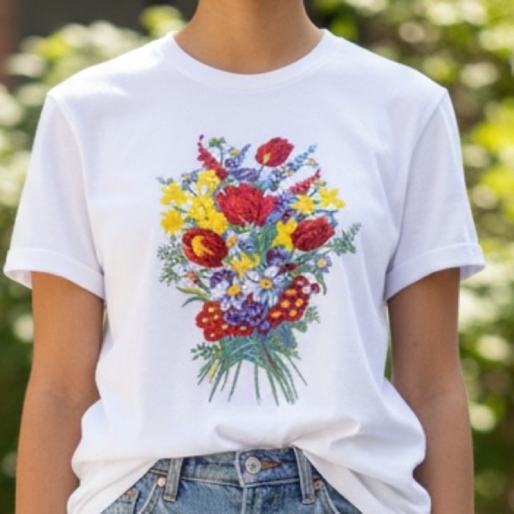 Brooks Brothers Supima Cotton Embroidered Floral T-Shirt size S NWOT
